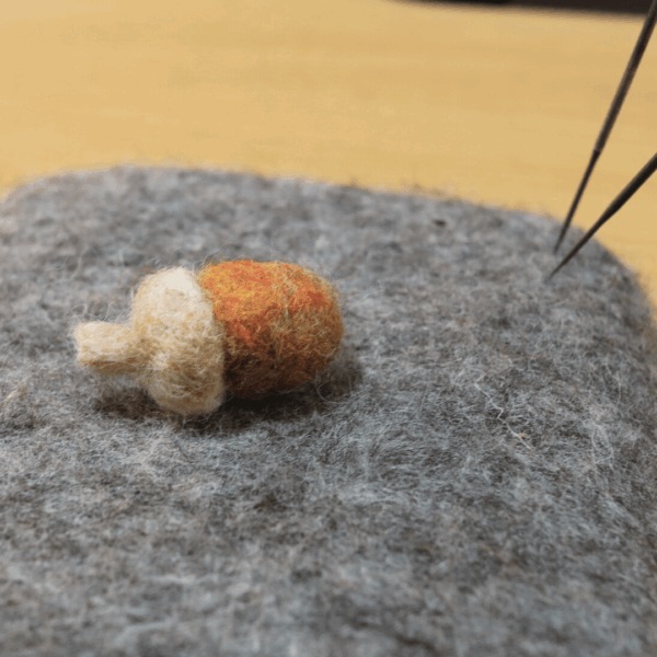 Free Needle Felting Pattern + Video - 10 Minute Acorns - Image 5